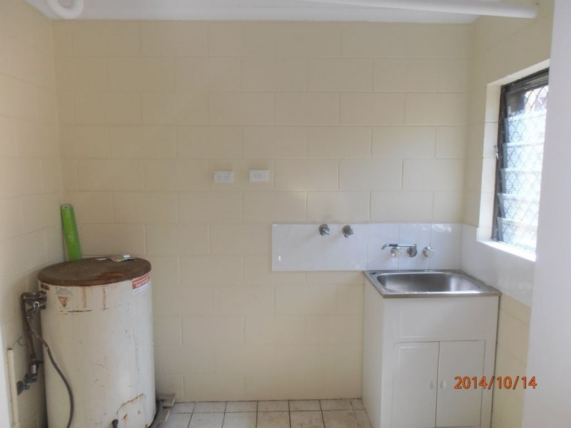 1/20-24 Palm Street, Holloways Beach QLD 4878