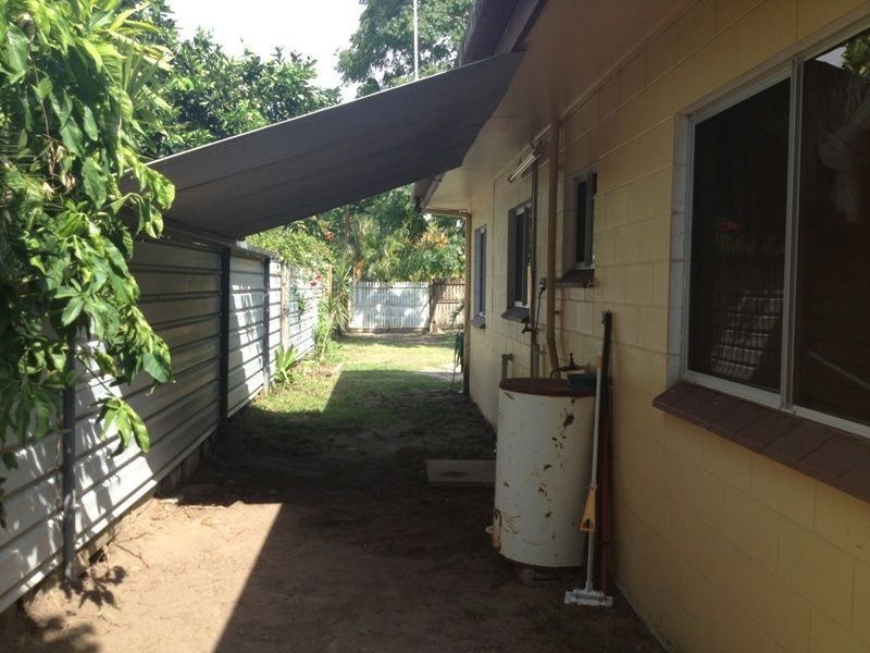 1/58 Best Street, Yorkeys Knob QLD 4878