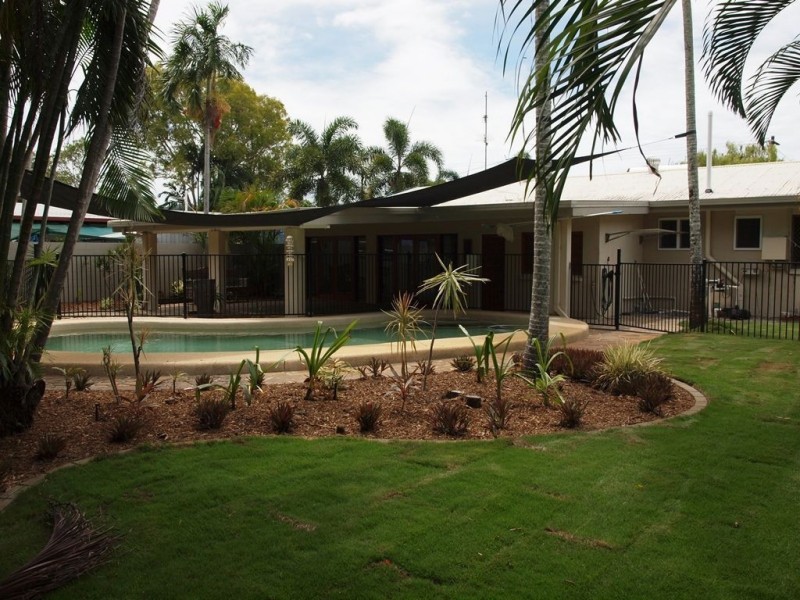 27 Derby Street, Yorkeys Knob QLD 4878