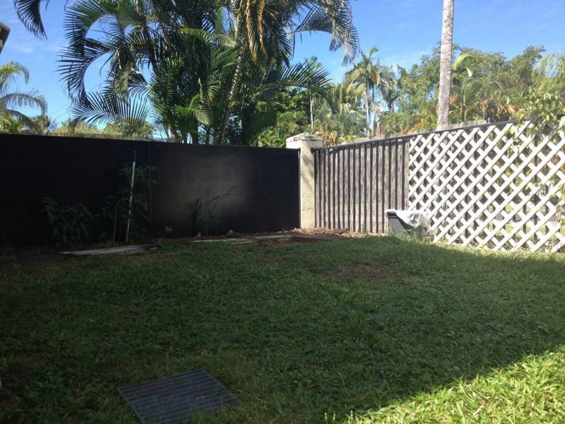 3/548 Varley Street, Yorkeys Knob QLD 4878