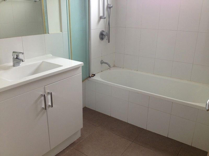 8 Samuel Street, Yorkeys Knob QLD 4878