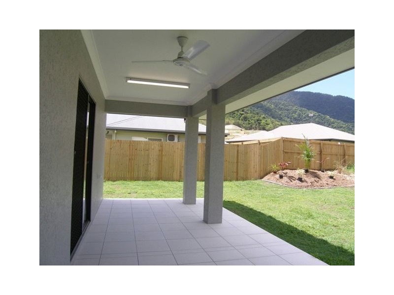 5 McBride Street, Redlynch QLD 4870