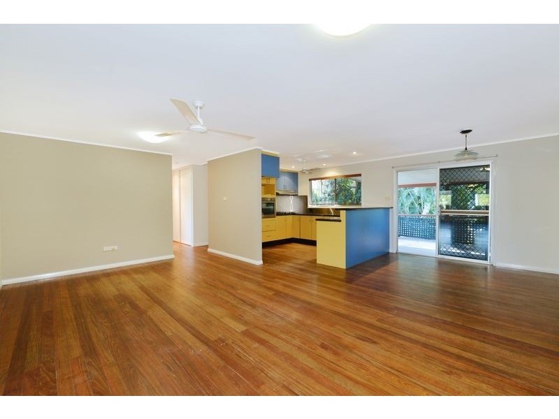16 Nancy Street, Yorkeys Knob QLD 4878