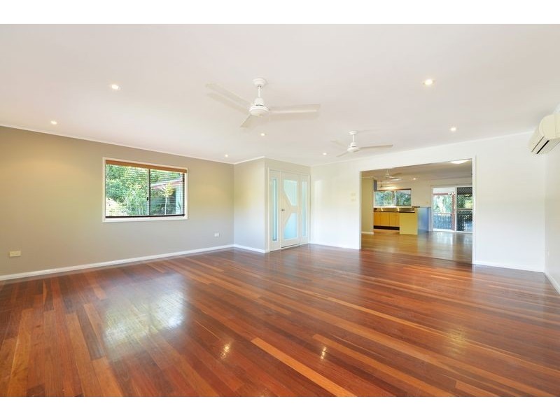 16 Nancy Street, Yorkeys Knob QLD 4878