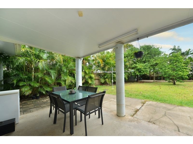 22 Lomond Street, Smithfield QLD 4878