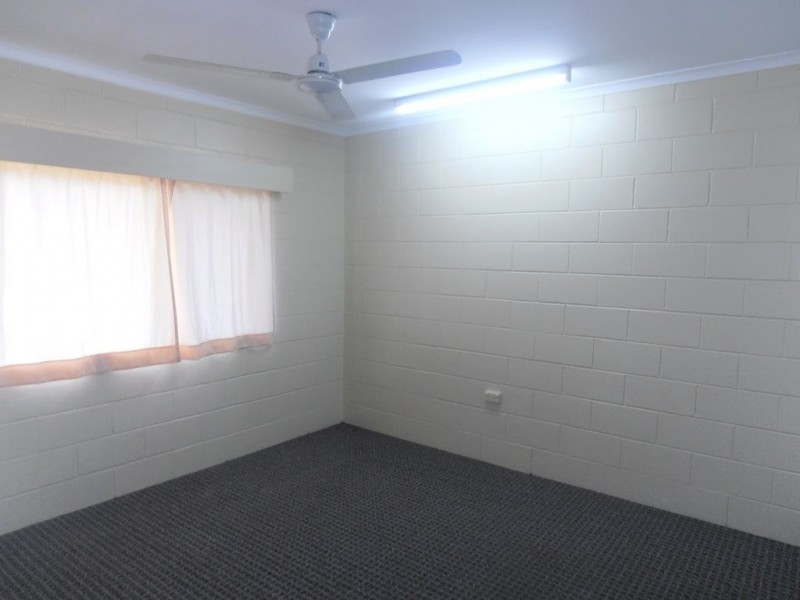 6/20-24 Palm Street, Holloways Beach QLD 4878