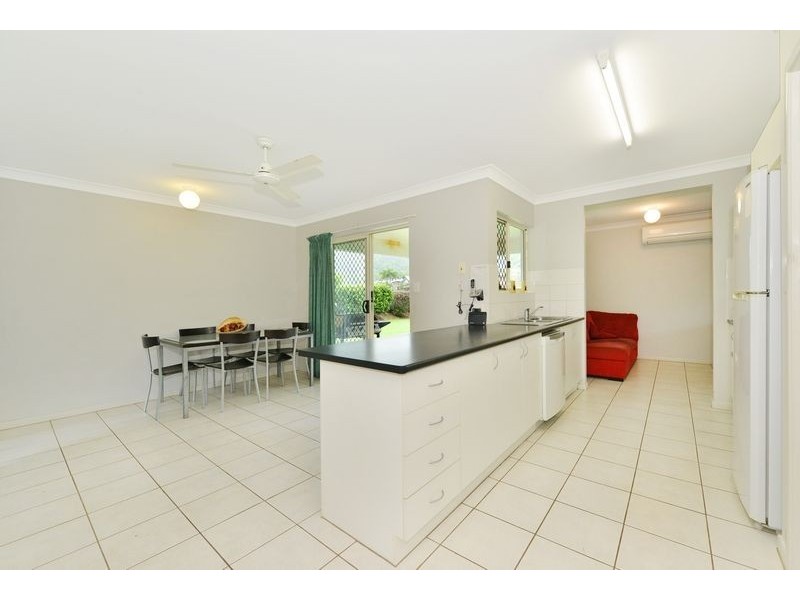 65 Jungara Road, Redlynch QLD 4870