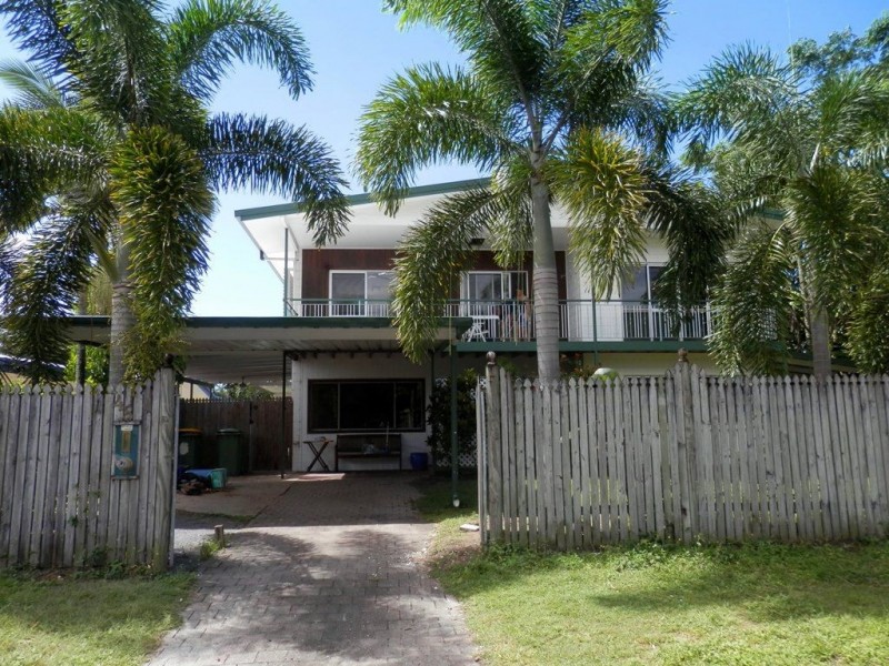 48 Johnson Street, Yorkeys Knob QLD 4878