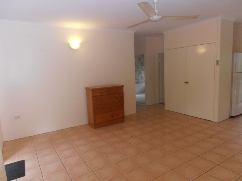 4/57 Bamboo Street, Holloways Beach QLD 4878