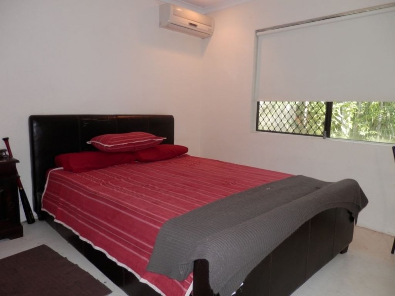 424 Varley Street, Yorkeys Knob QLD 4878