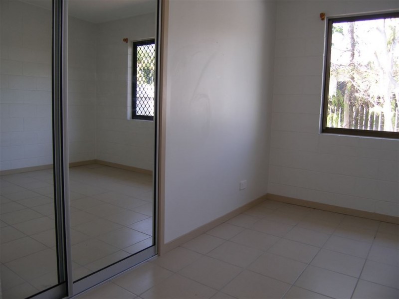 22 Baronia Crescent, Holloways Beach QLD 4878