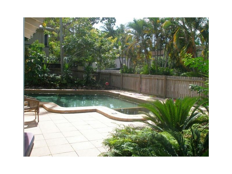 4/33 Fairweather St, Yorkeys Knob QLD 4878