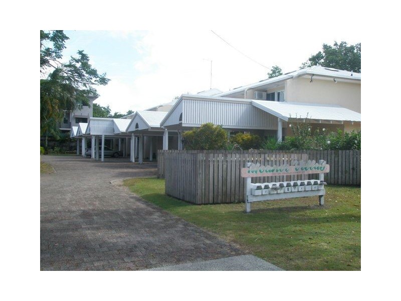 4/33 Fairweather St, Yorkeys Knob QLD 4878