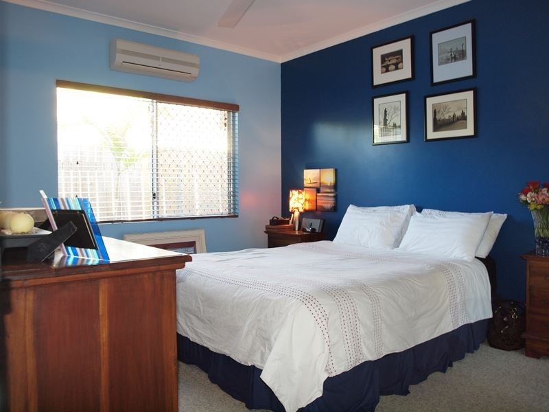 2/70 Cunningham Street, Yorkeys Knob QLD 4878