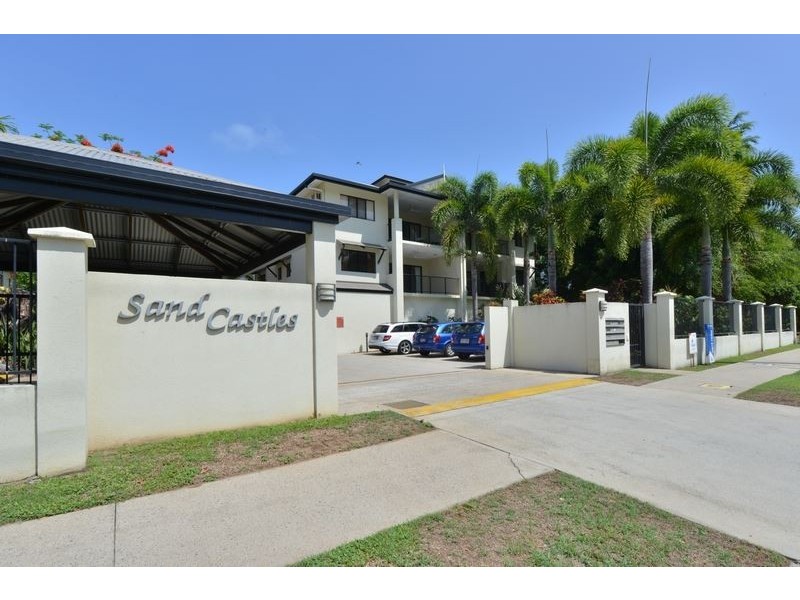 7/518 Varley Street, Yorkeys Knob QLD 4878