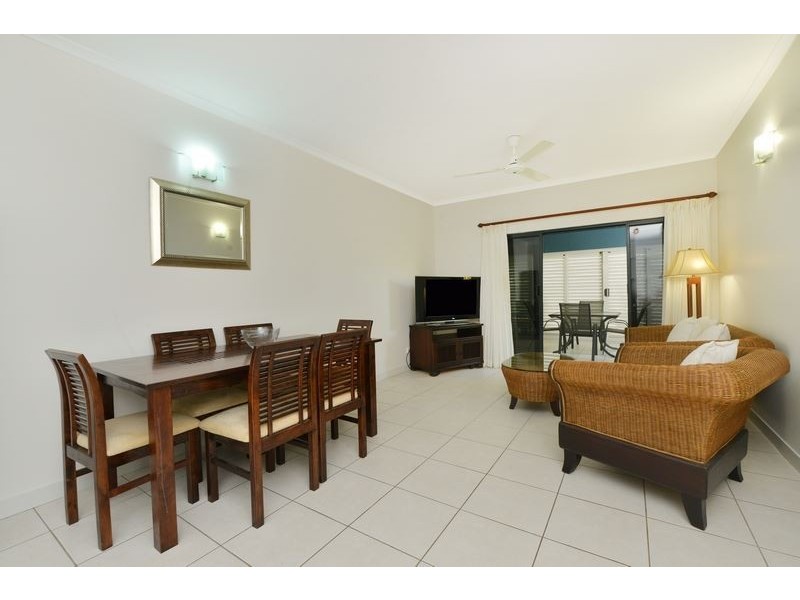 2/32 Best Street, Yorkeys Knob QLD 4878