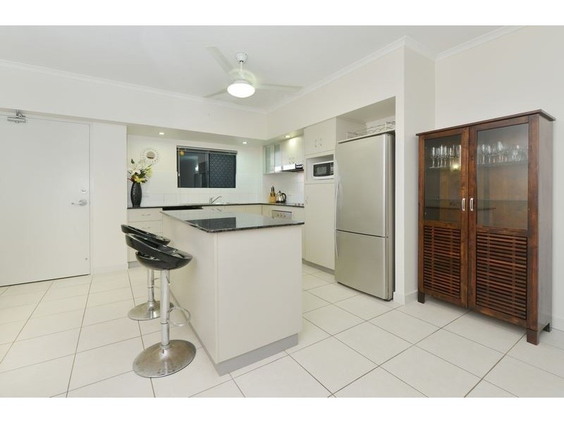 2/32 Best Street, Yorkeys Knob QLD 4878