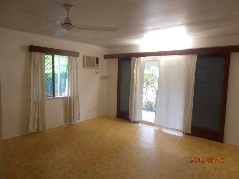 5 Guava Street, Holloways Beach QLD 4878