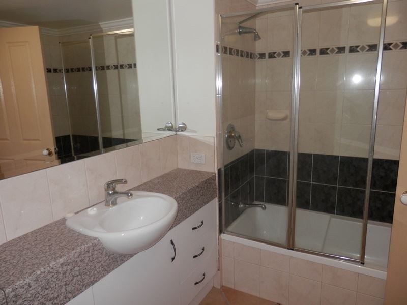 1/77 Sims Esplanade, Yorkeys Knob QLD 4878