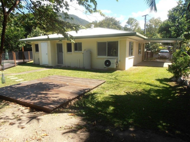 9 Avocado Close, Manoora QLD 4870