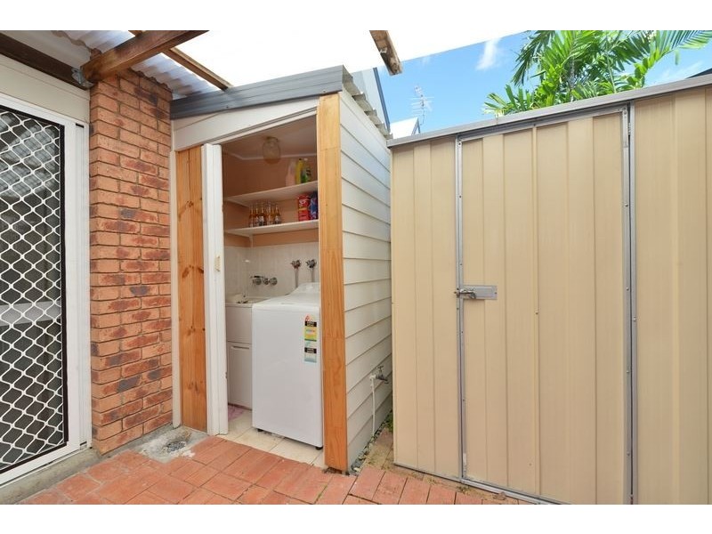1/31 Rutherford Street, Yorkeys Knob QLD 4878