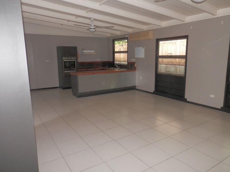 22 Best Street, Yorkeys Knob QLD 4878
