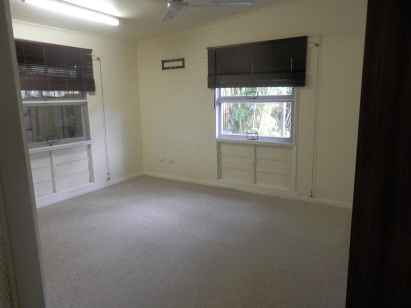 22 Best Street, Yorkeys Knob QLD 4878