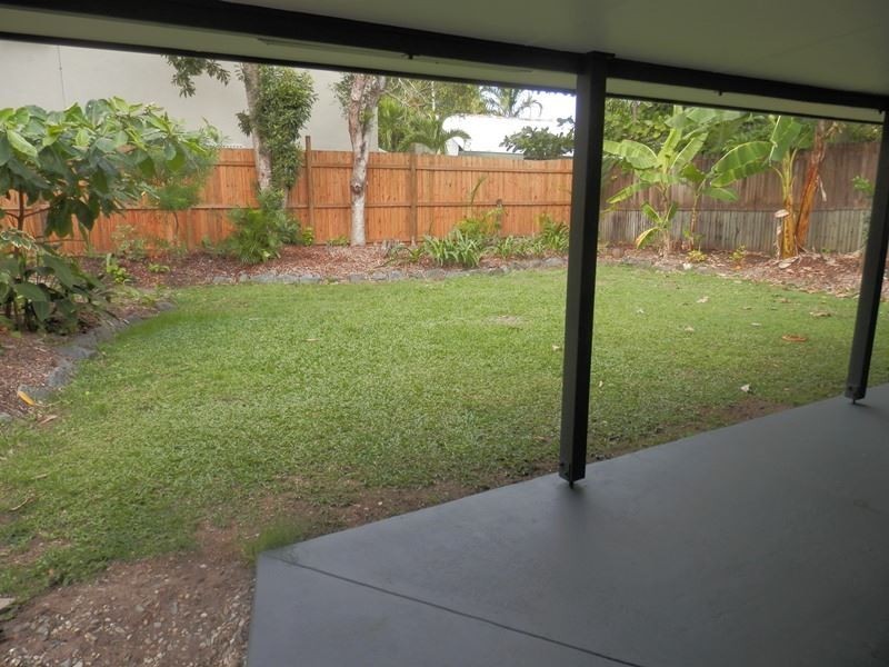 22 Best Street, Yorkeys Knob QLD 4878