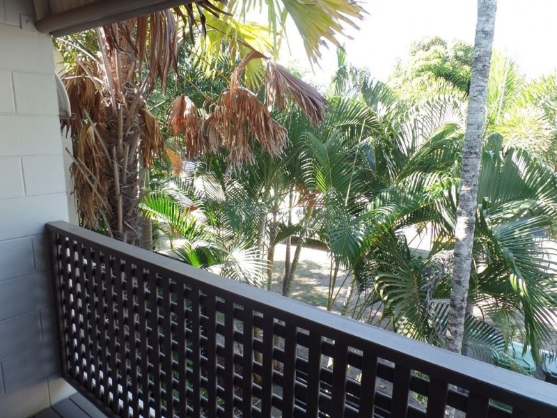 7/493 Varley Street, Yorkeys Knob QLD 4878