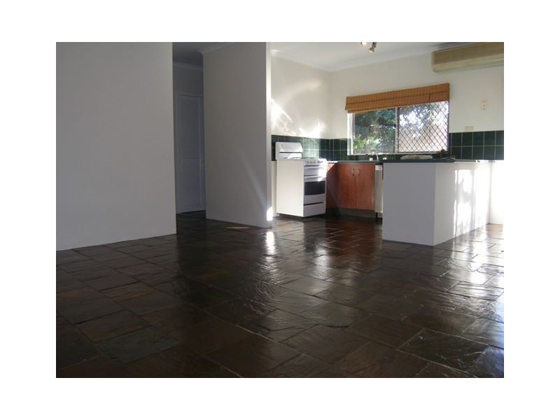 18 Cassava Street, Holloways Beach QLD 4878