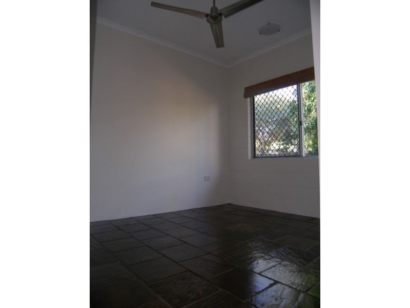 18 Cassava Street, Holloways Beach QLD 4878