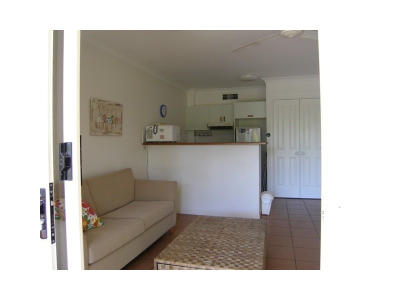 13/61 Sims Esplanade, Yorkeys Knob QLD 4878