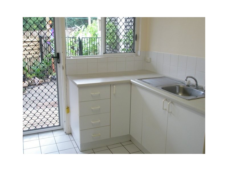 1/18-20 Adair Street, Yorkeys Knob QLD 4878