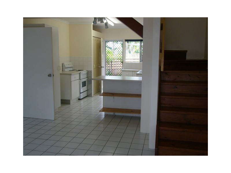 1/18-20 Adair Street, Yorkeys Knob QLD 4878