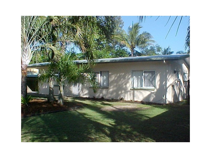 11 Warrnambool Street, Trinity Park QLD 4879