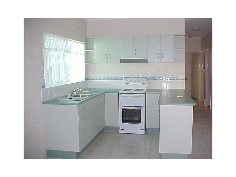 11 Warrnambool Street, Trinity Park QLD 4879