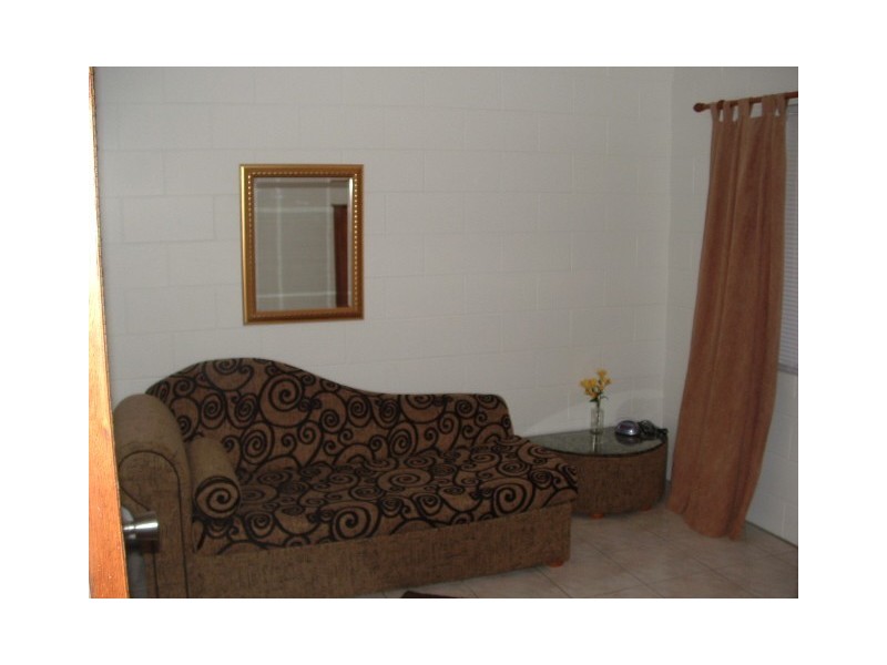 3/499 Varley Street, Yorkeys Knob QLD 4878