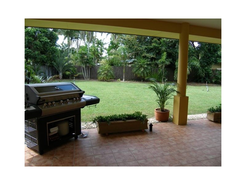 71 Morgan Street, Yorkeys Knob QLD 4878