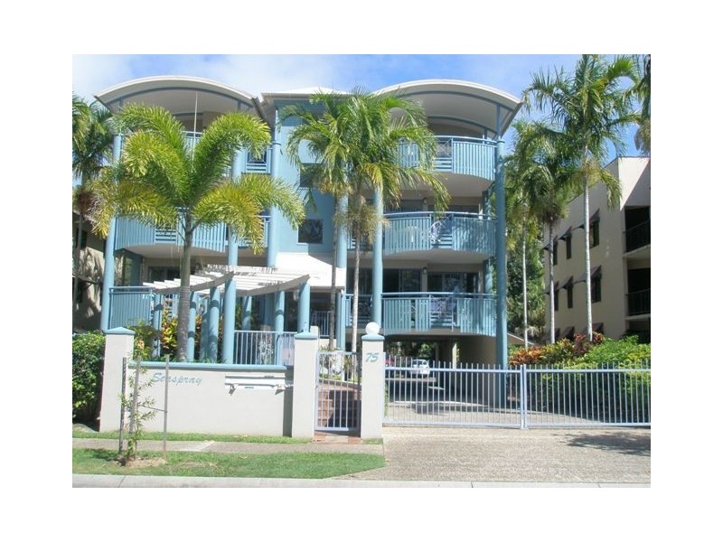 3/75 Sims Esplanade, Yorkeys Knob QLD 4878