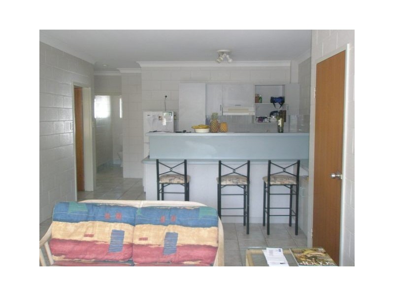 6/513 Varley Street, Yorkeys Knob QLD 4878