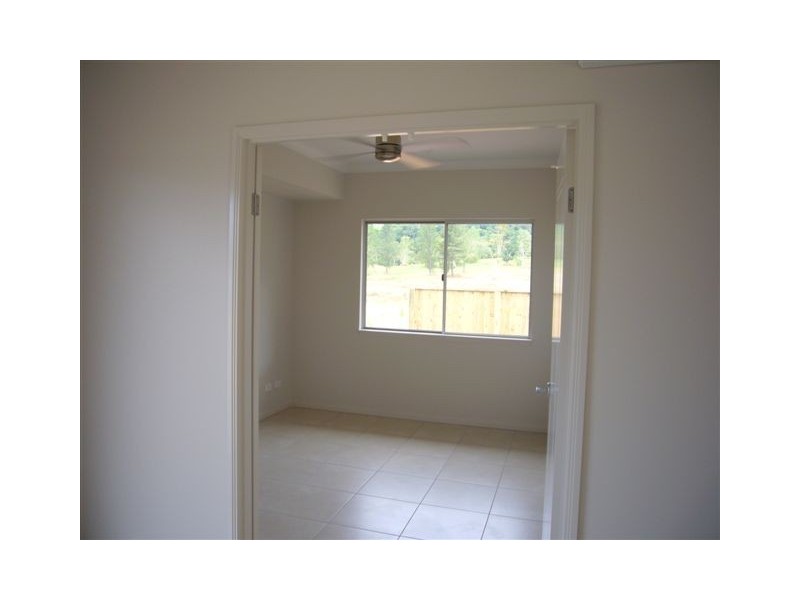 16 Ashwood Circuit, Smithfield QLD 4878