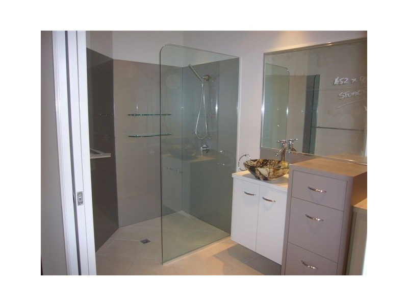 16 Ashwood Circuit, Smithfield QLD 4878