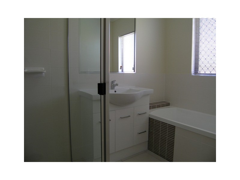 8 Hulbert Street, Trinity Park QLD 4879