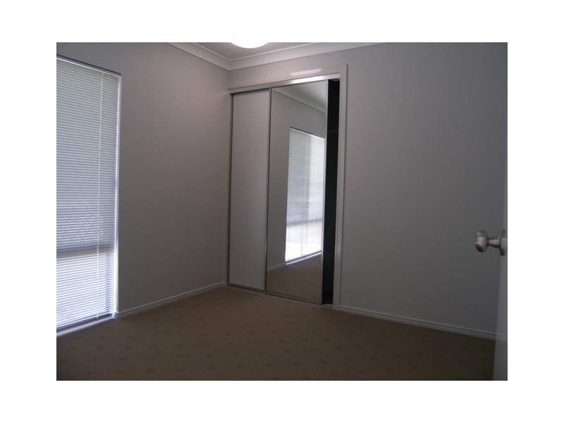 812 McBride Street, Redlynch QLD 4870