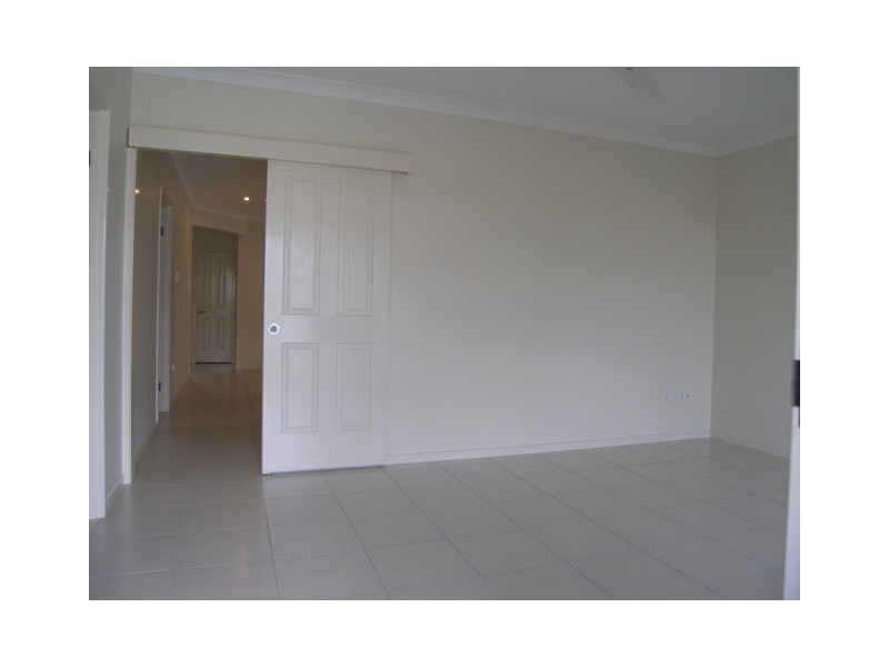 48 Norwood Crescent, Trinity Park QLD 4879