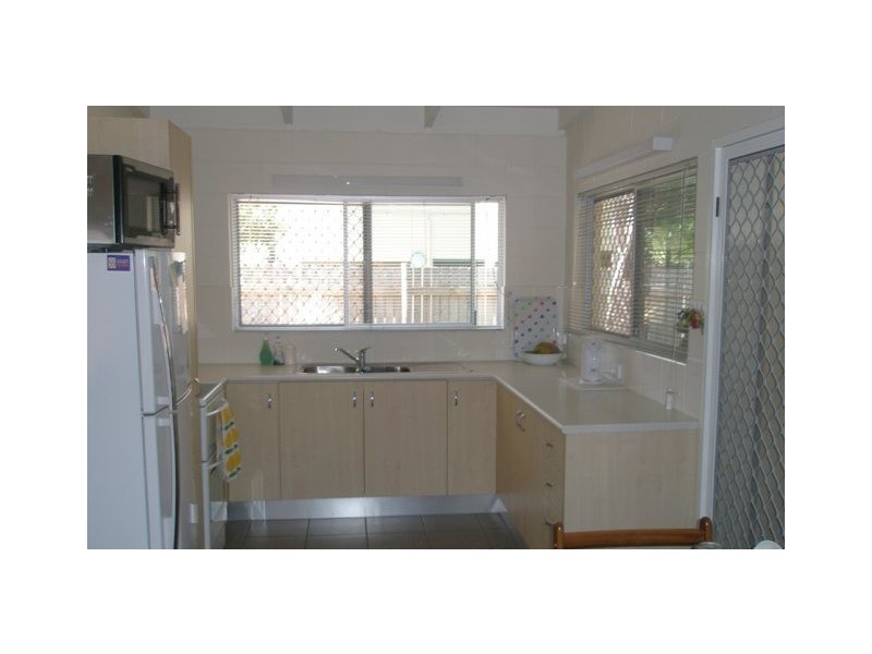 2/12 Boden Street, Yorkeys Knob QLD 4878