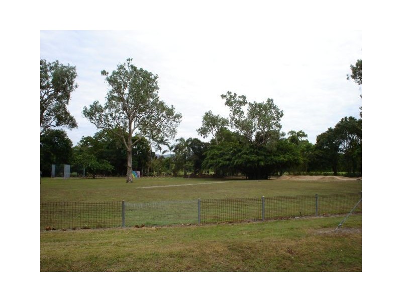 94 Cunningham Street, Yorkeys Knob QLD 4878