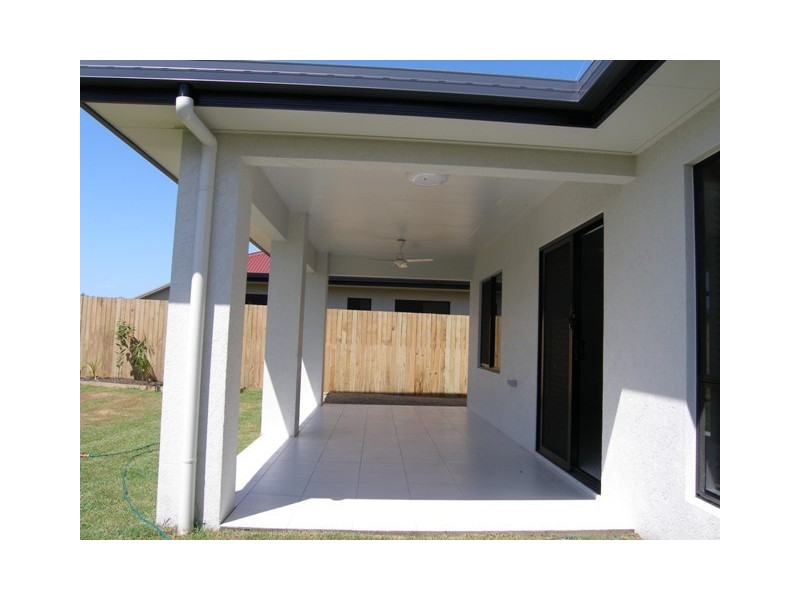 12 Moojeba Way, Trinity Park QLD 4879