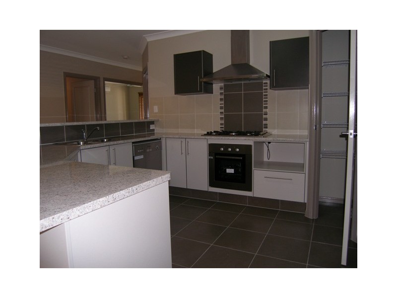 64 Roberts Drive, Ble Water  Estate, Trinity Park QLD 4879
