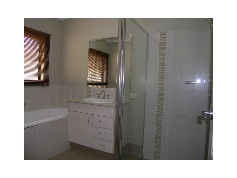 64 Roberts Drive, Ble Water  Estate, Trinity Park QLD 4879